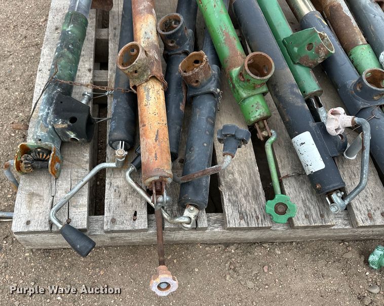 image for item OA9708 (15) landing gears