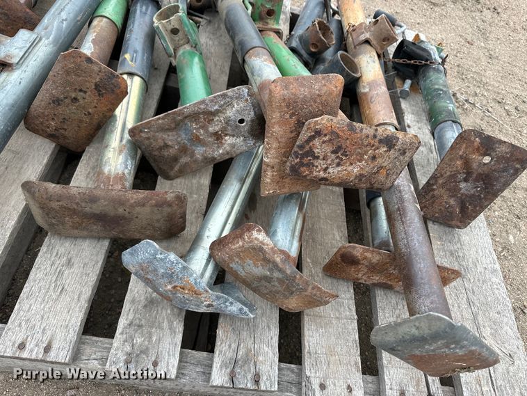 image for item OA9708 (15) landing gears