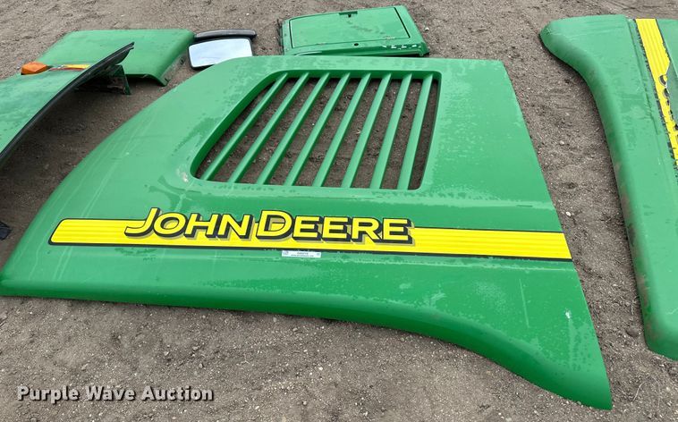 image for item OA9710 John Deere body panels