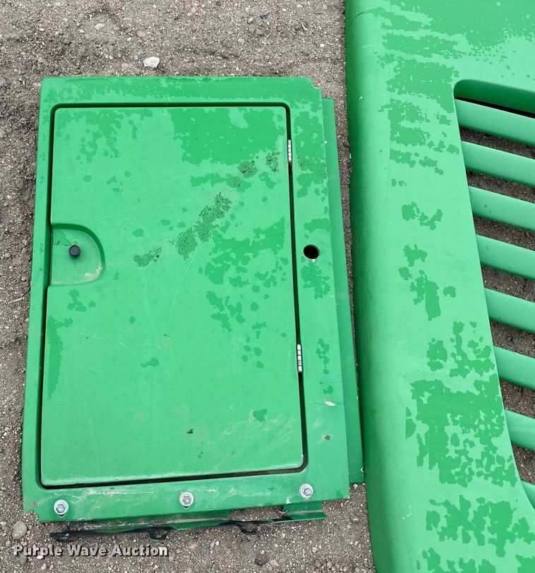 image for item OA9710 John Deere body panels