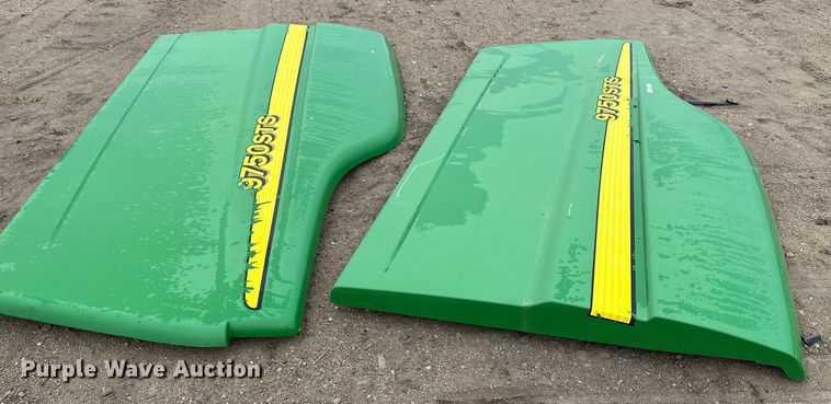 image for item OA9711 John Deere body panels