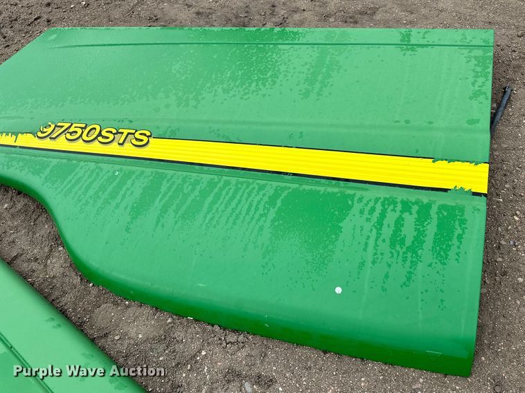 image for item OA9711 John Deere body panels