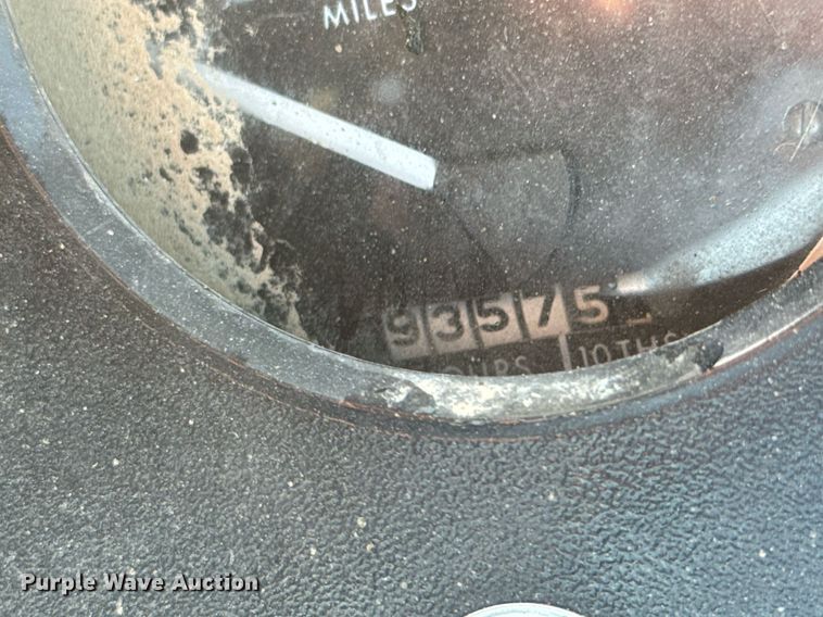 image for item OJ9560 1976 John Deere 4630 tractor