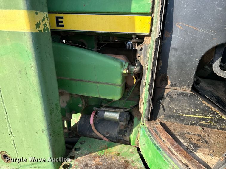 image for item OJ9560 1976 John Deere 4630 tractor