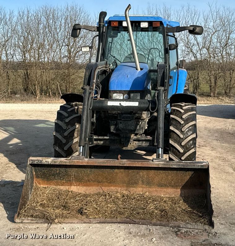 image for item OJ9572 2002 Ford New Holland TS110 tractor