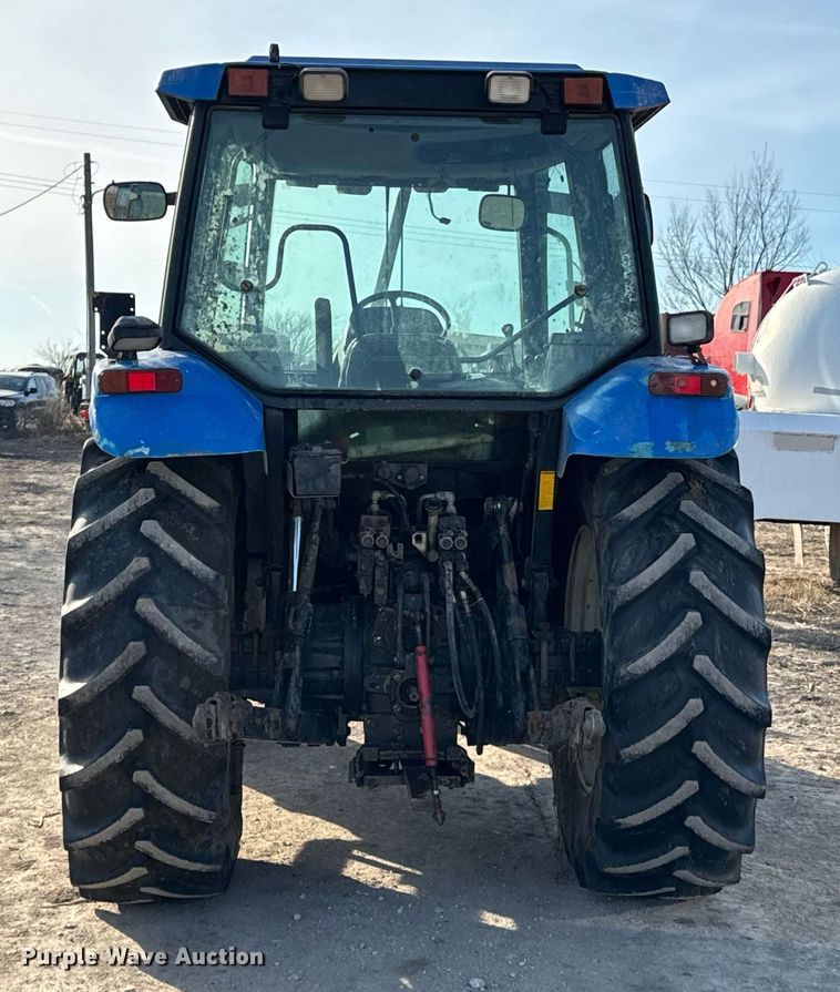 image for item OJ9572 2002 Ford New Holland TS110 tractor