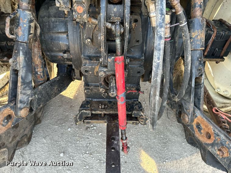 image for item OJ9572 2002 Ford New Holland TS110 tractor