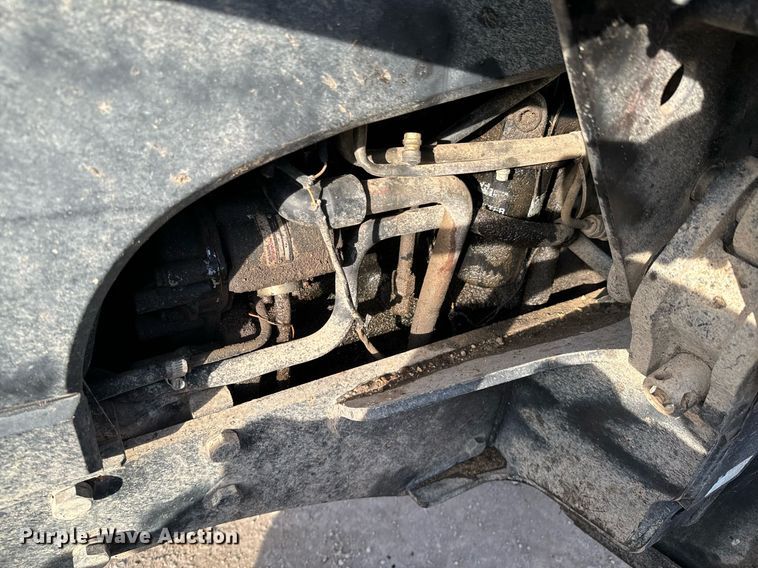 image for item OJ9572 2002 Ford New Holland TS110 tractor