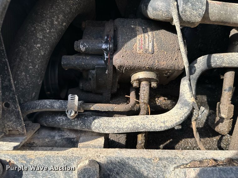 image for item OJ9572 2002 Ford New Holland TS110 tractor