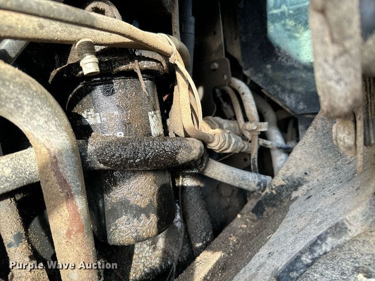 image for item OJ9572 2002 Ford New Holland TS110 tractor