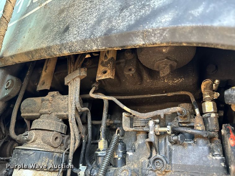 image for item OJ9572 2002 Ford New Holland TS110 tractor