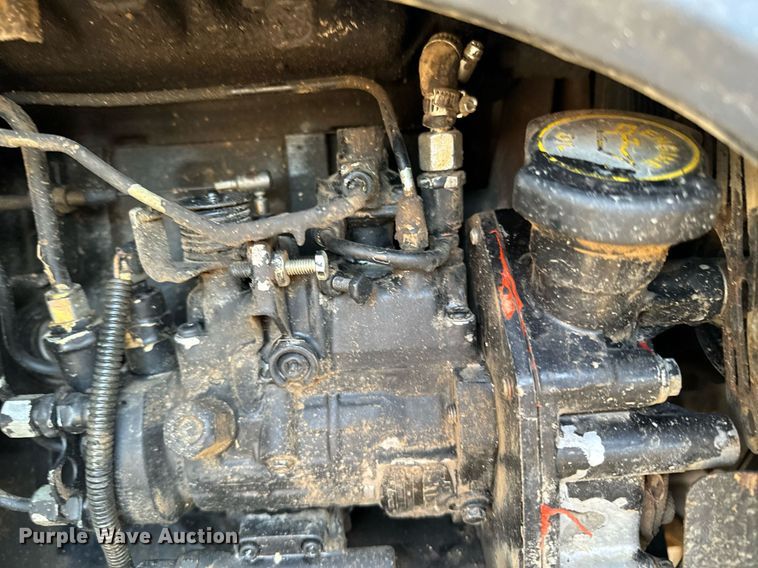 image for item OJ9572 2002 Ford New Holland TS110 tractor