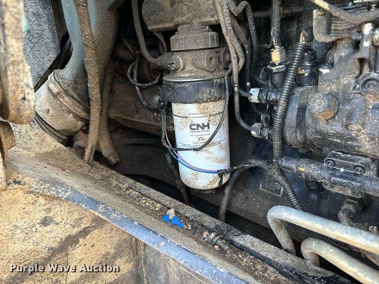 image for item OJ9572 2002 Ford New Holland TS110 tractor