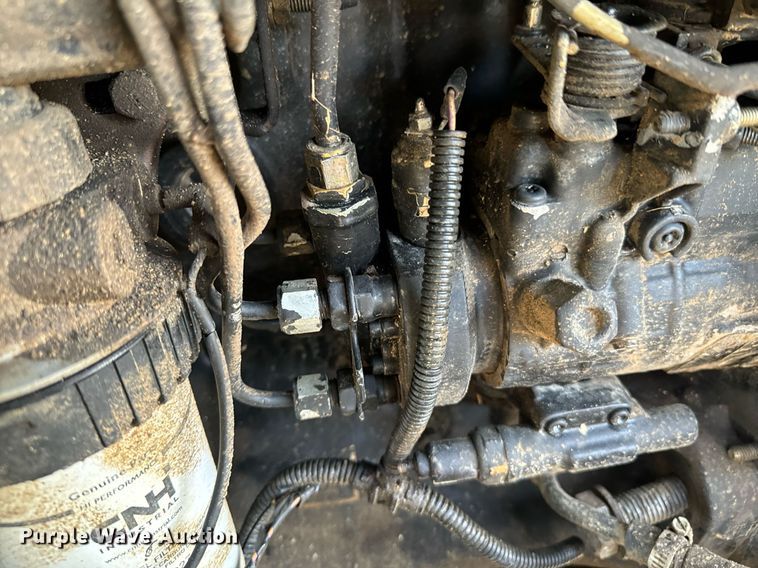 image for item OJ9572 2002 Ford New Holland TS110 tractor