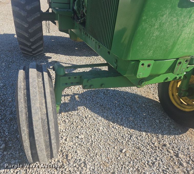image for item OK9811 1973 John Deere 4430 tractor