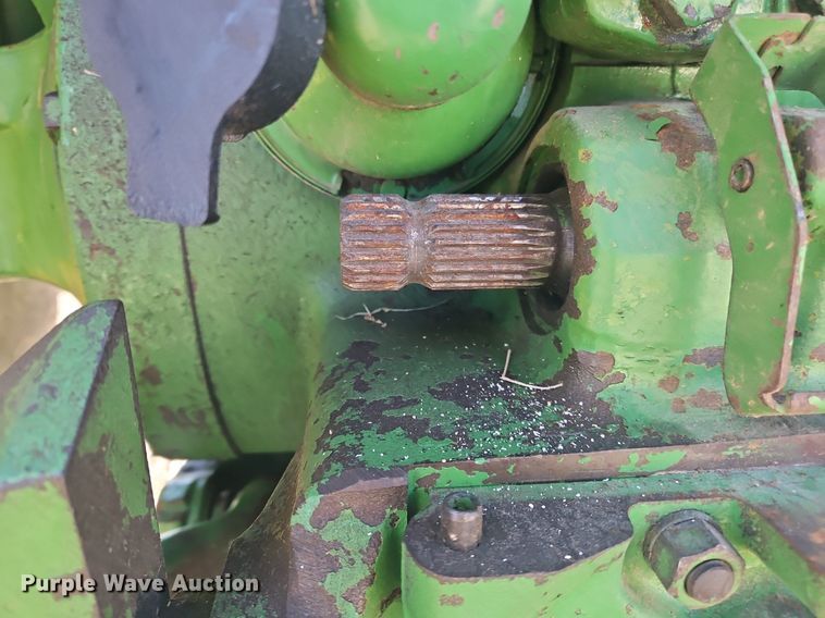 image for item OK9811 1973 John Deere 4430 tractor