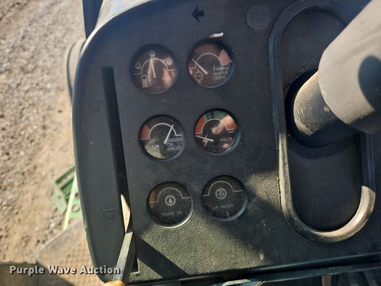 image for item OK9811 1973 John Deere 4430 tractor