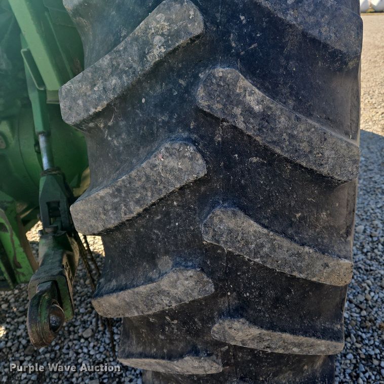 image for item OK9811 1973 John Deere 4430 tractor