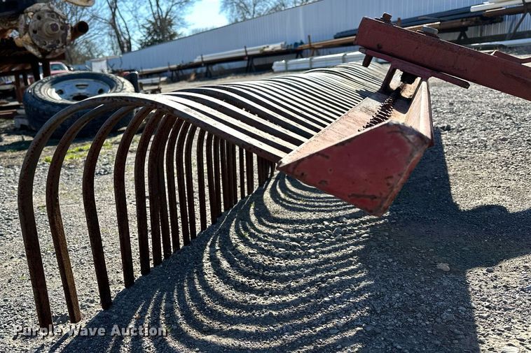 image for item OM9841 Landscape rake