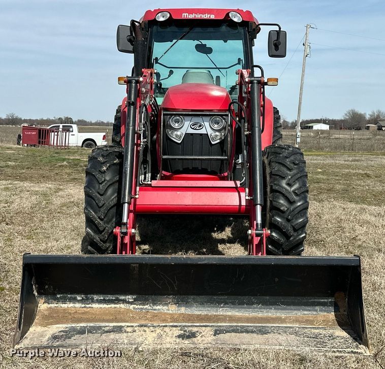 image for item OM9866 Mahindra  MForce 105P MFWD tractor