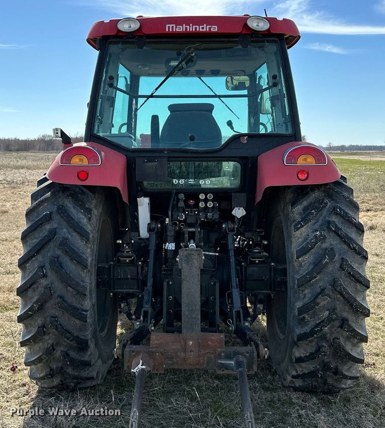 image for item OM9866 Mahindra  MForce 105P MFWD tractor