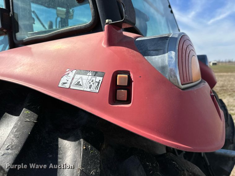 image for item OM9866 Mahindra  MForce 105P MFWD tractor