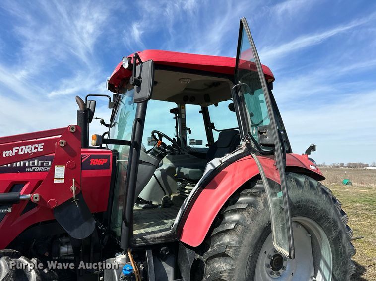 image for item OM9866 Mahindra  MForce 105P MFWD tractor