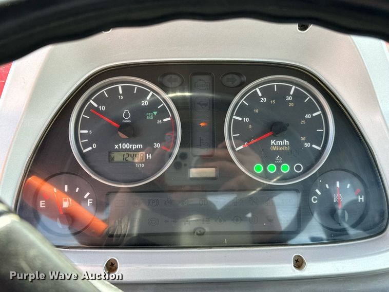 image for item OM9866 Mahindra  MForce 105P MFWD tractor