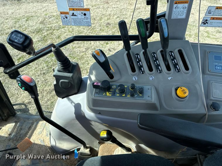 image for item OM9866 Mahindra  MForce 105P MFWD tractor