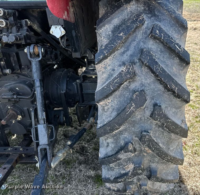 image for item OM9866 Mahindra  MForce 105P MFWD tractor