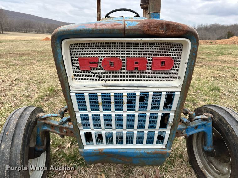 image for item OM9872 1971 Ford 3000 tractor