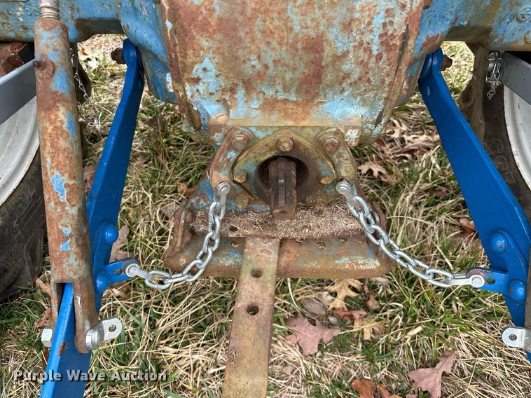 image for item OM9872 1971 Ford 3000 tractor