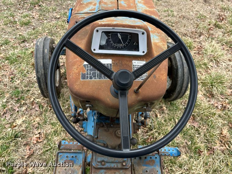 image for item OM9872 1971 Ford 3000 tractor