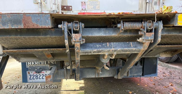 image for item DH8593 2013 Isuzu NRR box truck