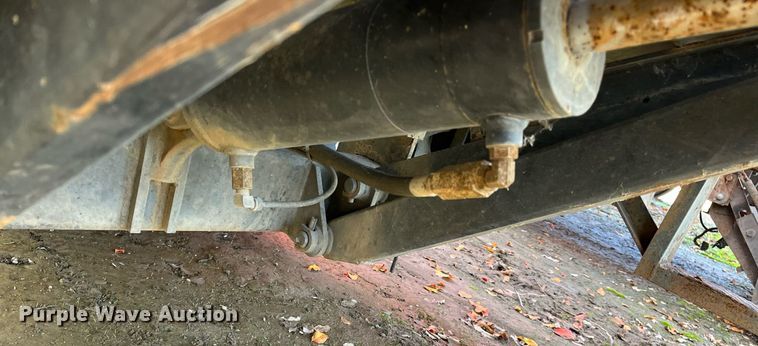 image for item DH8593 2013 Isuzu NRR box truck