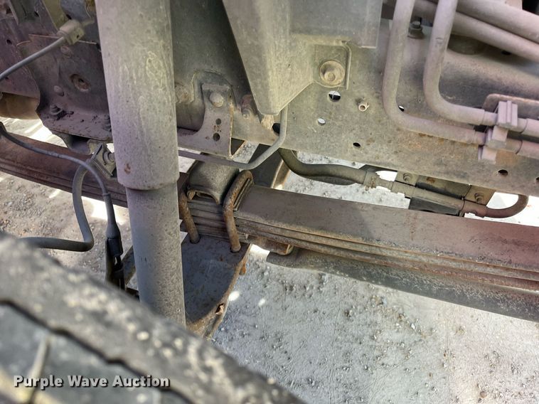 image for item DH8593 2013 Isuzu NRR box truck