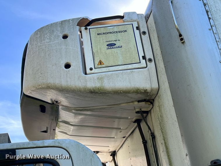 image for item DH8595 2013 Isuzu NRR refrigerated truck