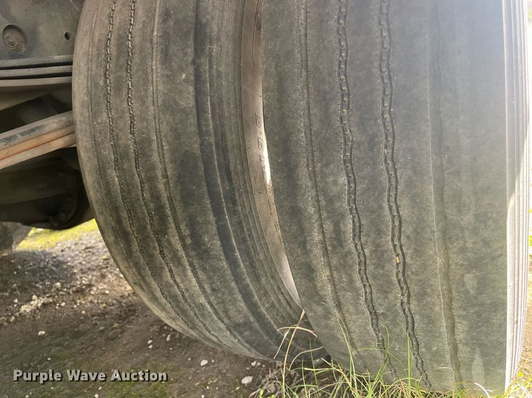 image for item DH8603 2013 Isuzu NRR refrigerated truck