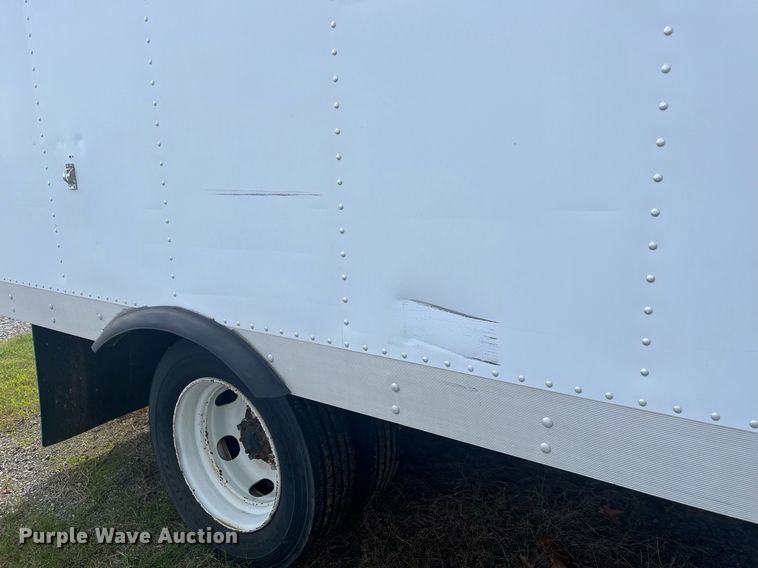 image for item DH8604 2013 Isuzu NRR refrigerated truck