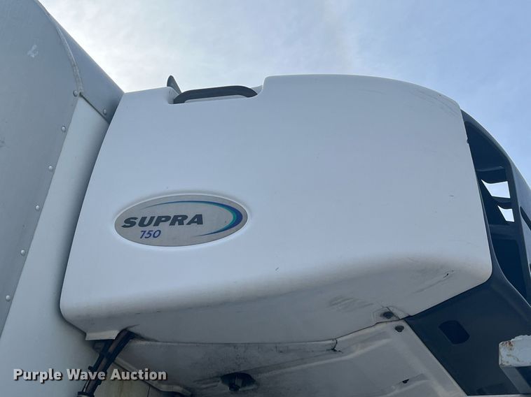 image for item DH8604 2013 Isuzu NRR refrigerated truck