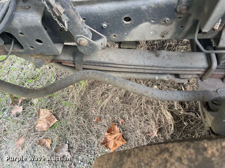 image for item DH8604 2013 Isuzu NRR refrigerated truck