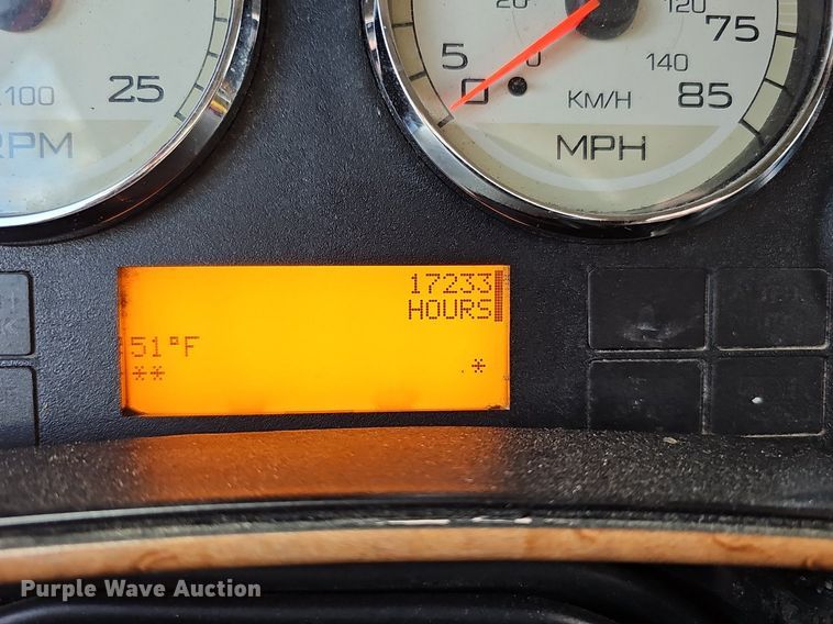 image for item DK0544 2011 International ProStar Premium Eagle   semi truck