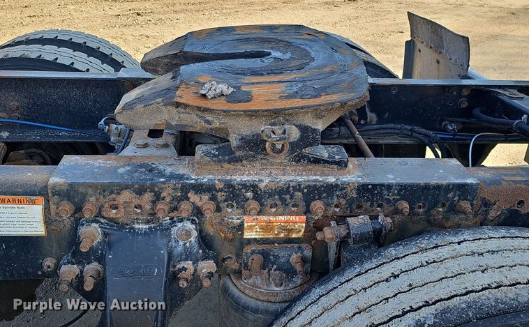 image for item DK0565 2007 Freightliner Columbia semi truck