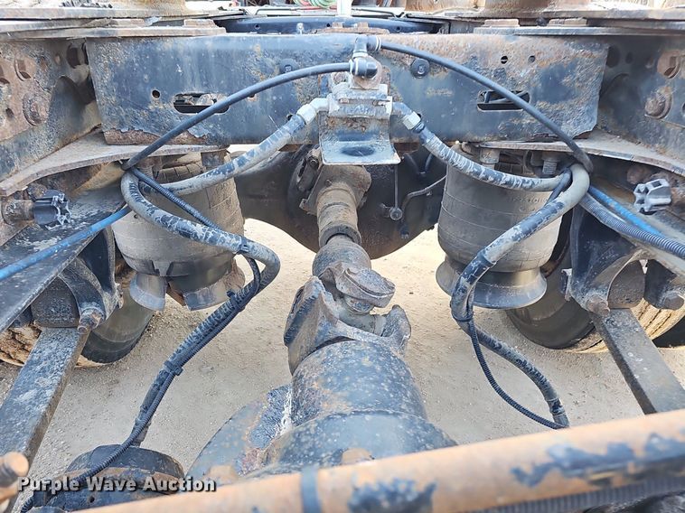 image for item DK0565 2007 Freightliner Columbia semi truck