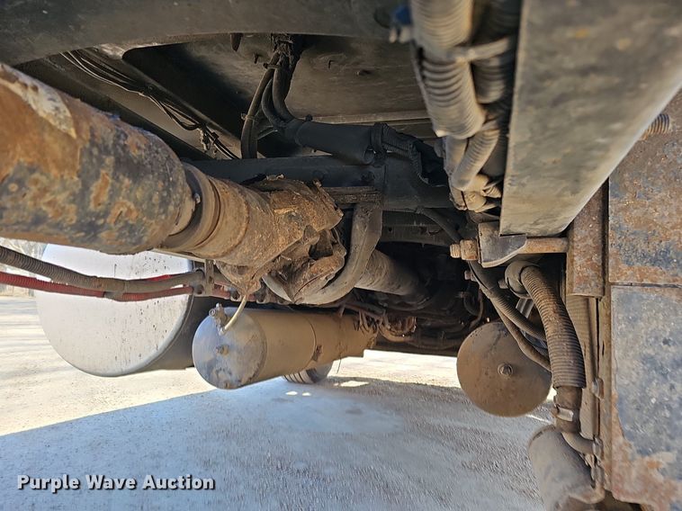 image for item DK0565 2007 Freightliner Columbia semi truck