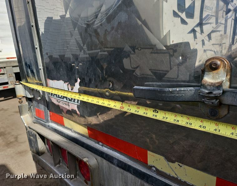 image for item DK0599 2005 Wabash National Arctic Lite RFKWHSA refrigerated van trailer