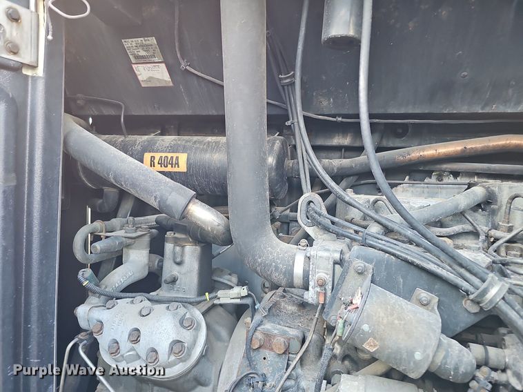 image for item DK0599 2005 Wabash National Arctic Lite RFKWHSA refrigerated van trailer