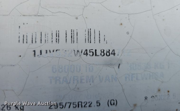 image for item DK0599 2005 Wabash National Arctic Lite RFKWHSA refrigerated van trailer