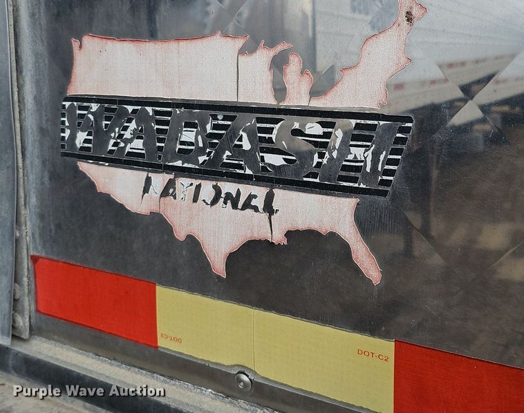 image for item DK0600 2006 Wabash National Arctic Lite RFLWHSA refrigerated van trailer