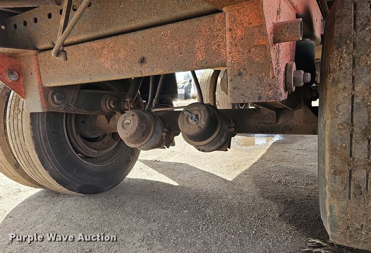 image for item DK0600 2006 Wabash National Arctic Lite RFLWHSA refrigerated van trailer